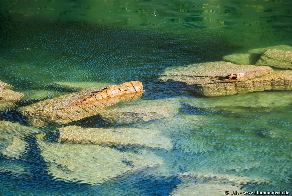 image028.jpg
